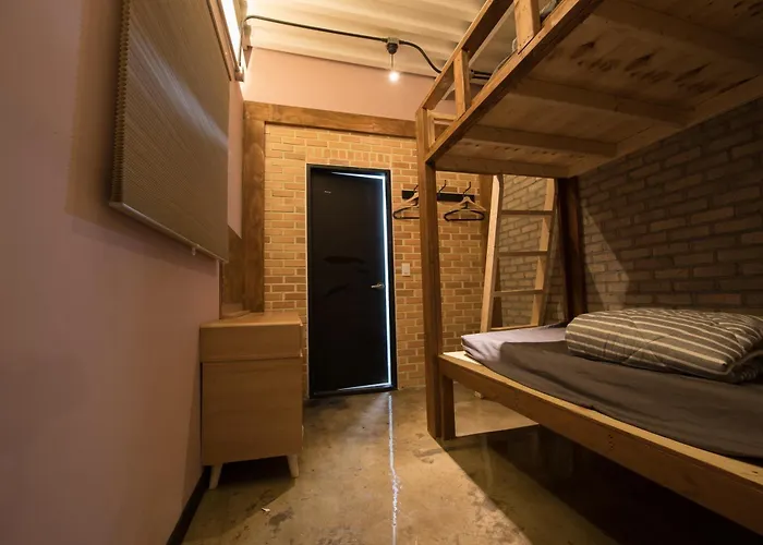 Albergue Inno & Pub Lounge Hongdae
